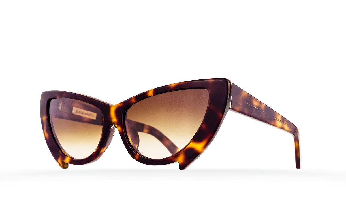 FAKBYFAK Fashion sunglasses Black Mantis Model 2. Tortoise Code: 02/02/02