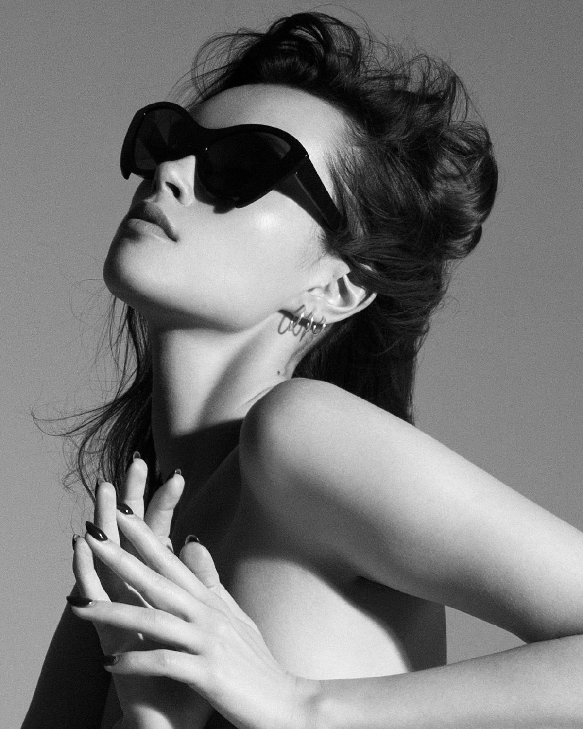 FAKBYFAK Fashion sunglasses Black Mantis Model 3. Black Code: 02/03/01
