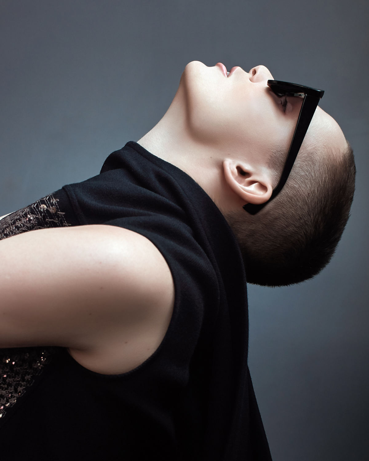 FAKBYFAK Fashion sunglasses Black Mantis Model 3. Black Code: 02/03/01