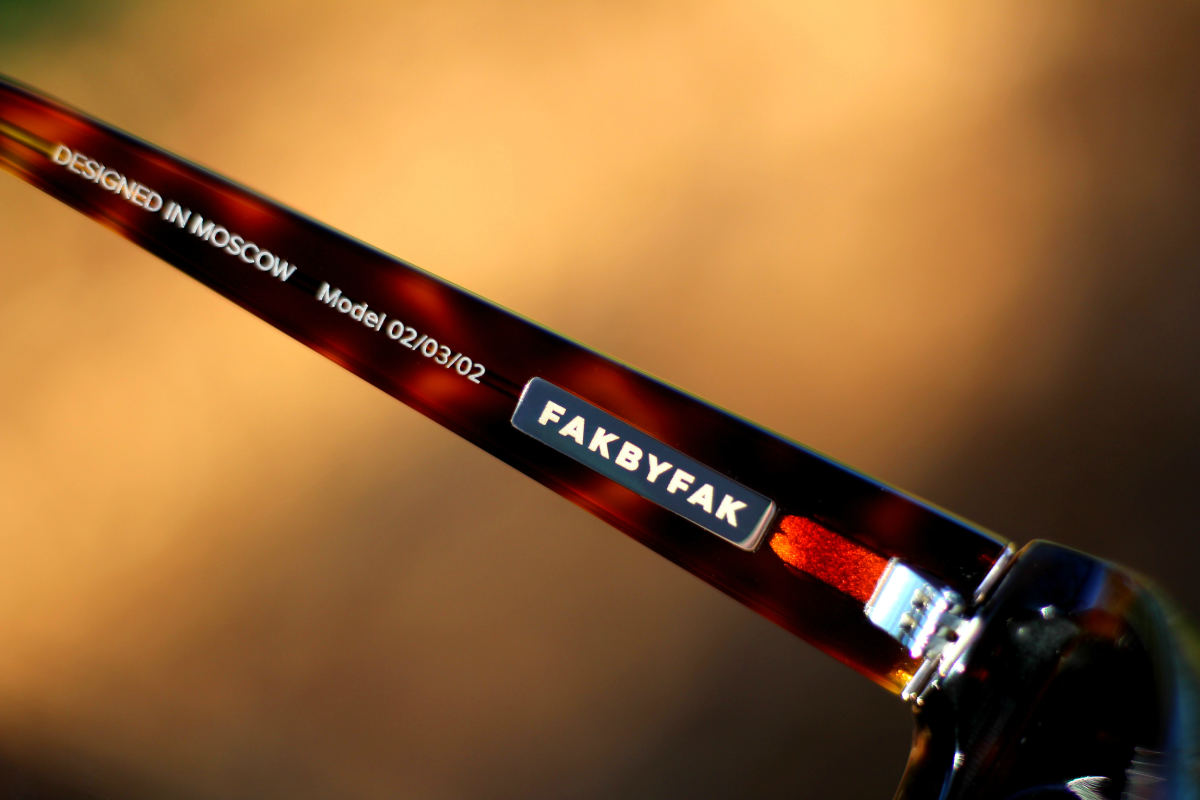 FAKBYFAK Fashion sunglasses Black Mantis Model 3. Tortoise Code: 02/03/02