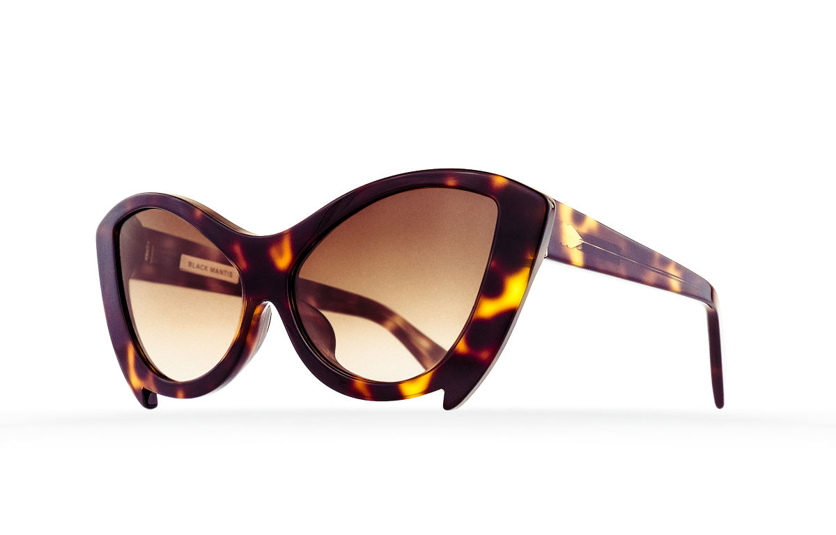 FAKBYFAK Fashion sunglasses Black Mantis Model 3. Tortoise Code: 02/03/02