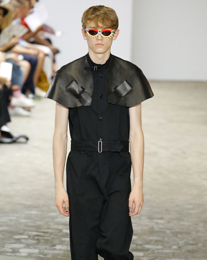 FAKBYFAK x Walter Van Beirendonck Couture sunglasses Toy Glasses Model 1. Light brown with coloured pins Code: 09/01/03