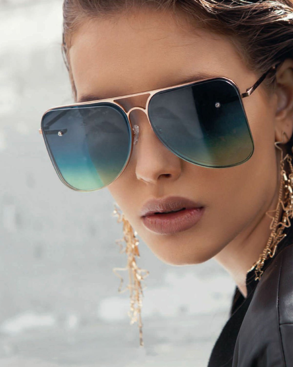 FAKBYFAK Fashion sunglasses Blue aviator Model 1. Golden metal frame Code: 07/01/012
