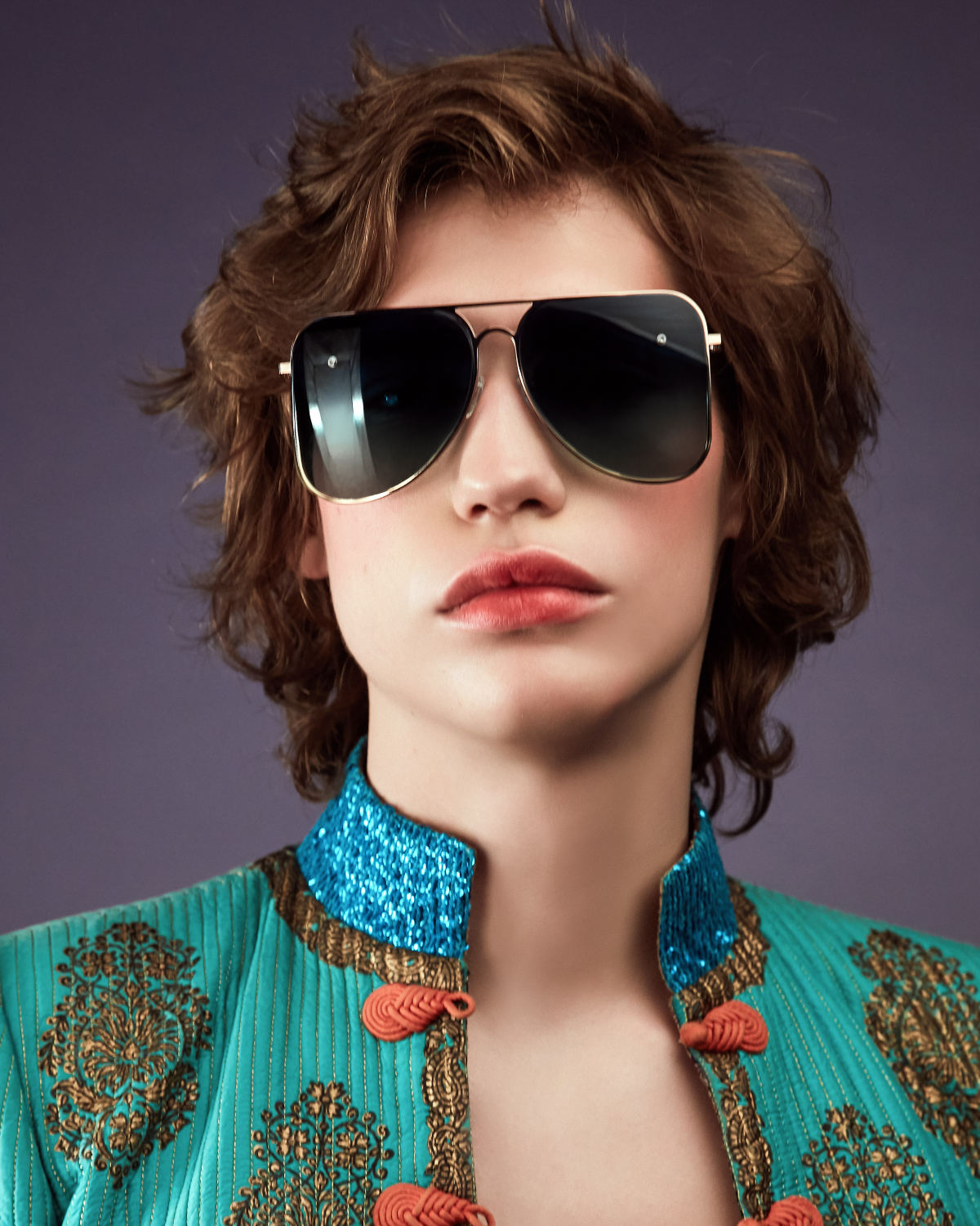 FAKBYFAK Fashion sunglasses Dark grey gradient aviator Model 1. Golden metal frame Code: 07/01/032