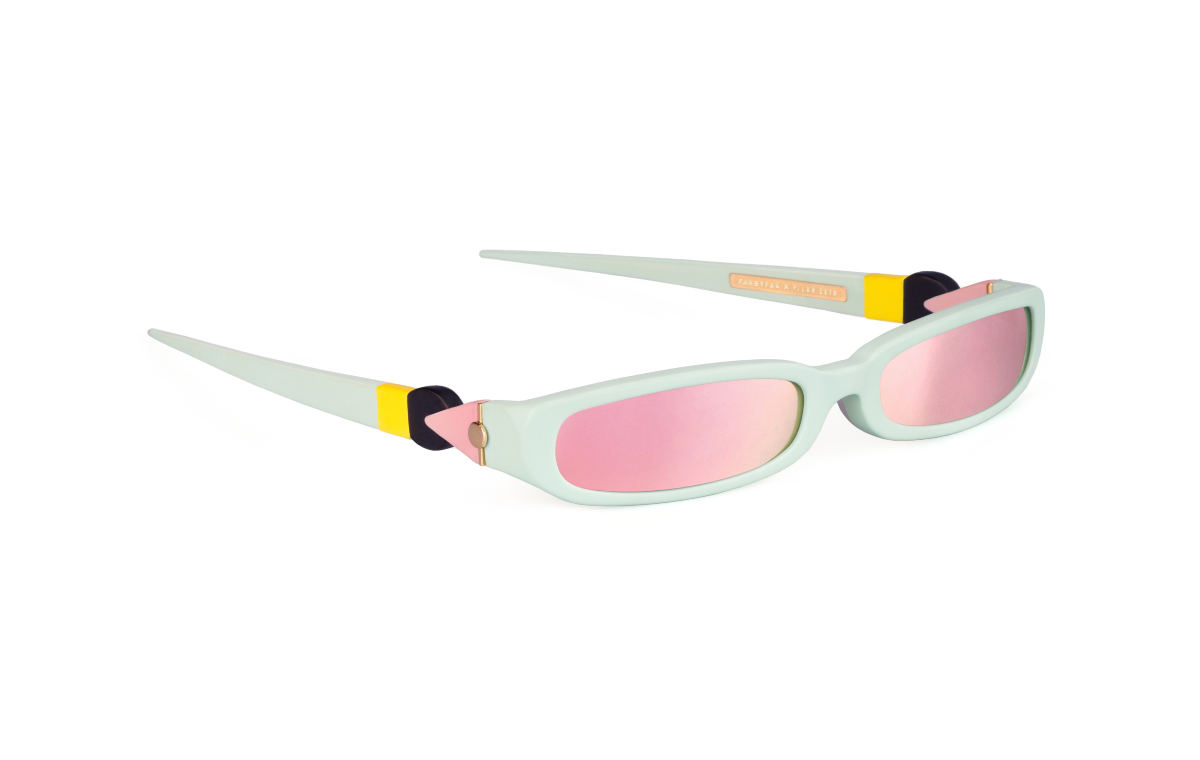 FAKBYFAK x Pilar Zeta Fashion sunglasses Model GRACE. Sun. Matte Mint & Mirrored Pink Code: 14/02/04