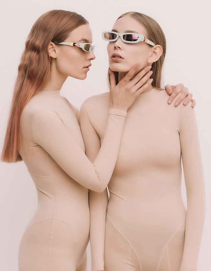 FAKBYFAK x Pilar Zeta Model GRACE. Sun. Matte Mint & Mirrored Pink Code: 14/02/04