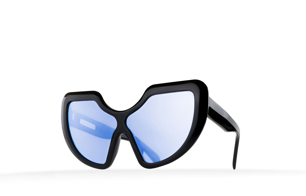 FAKBYFAK Fashion sunglasses Circumstellar Model 1. Black Violet Code: 05/01/01