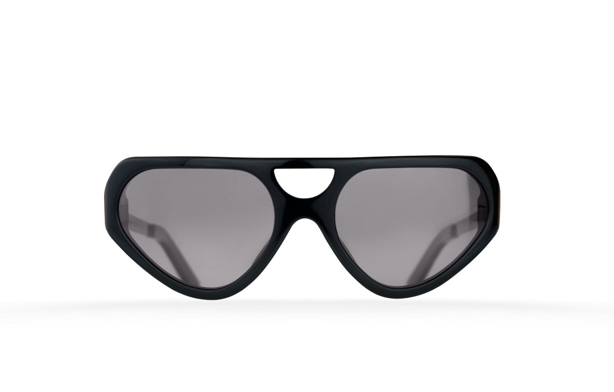FAKBYFAK Fashion sunglasses Cyber Limbo Model 1. Black Code: 04/01/06