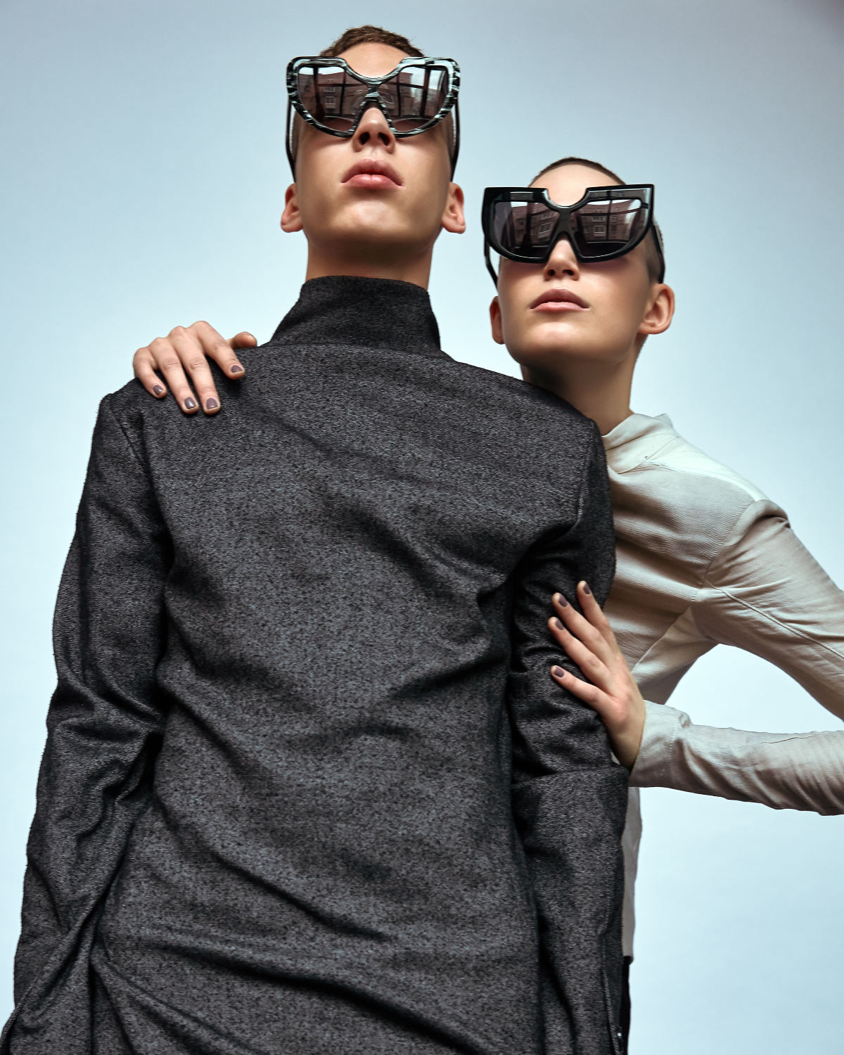 FAKBYFAK Fashion sunglasses Circumstellar Model 2. Black Code: 05/02/06