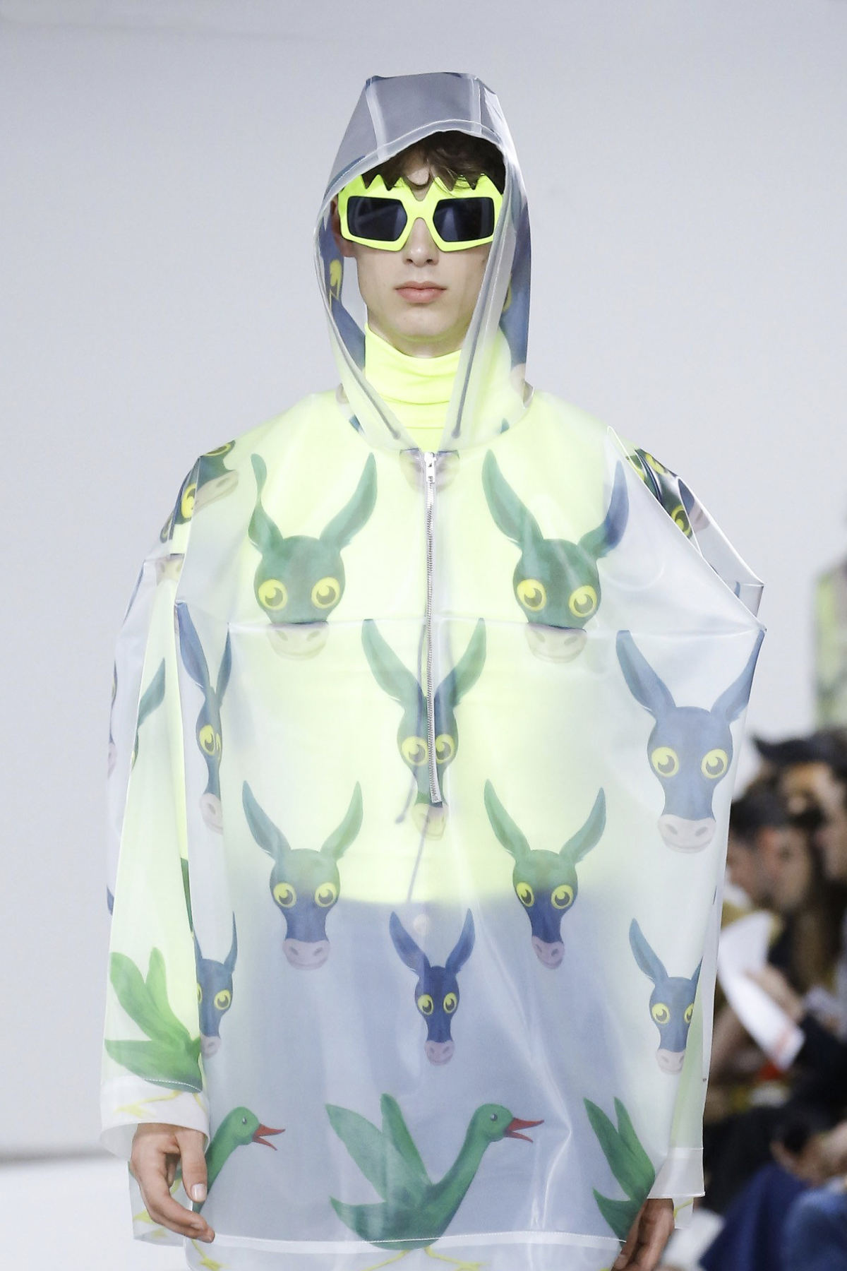 FAKBYFAK x Walter Van Beirendonck Couture sunglasses Bliksem Sunglasses. Neon Yellow Code: 09/13/07
