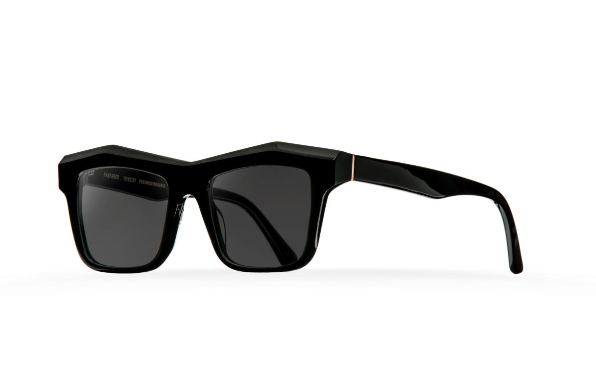 FAKBYFAK Designer sunglasses Fakfarer Model 2. Sun. Royal Black Code: 19/02/11
