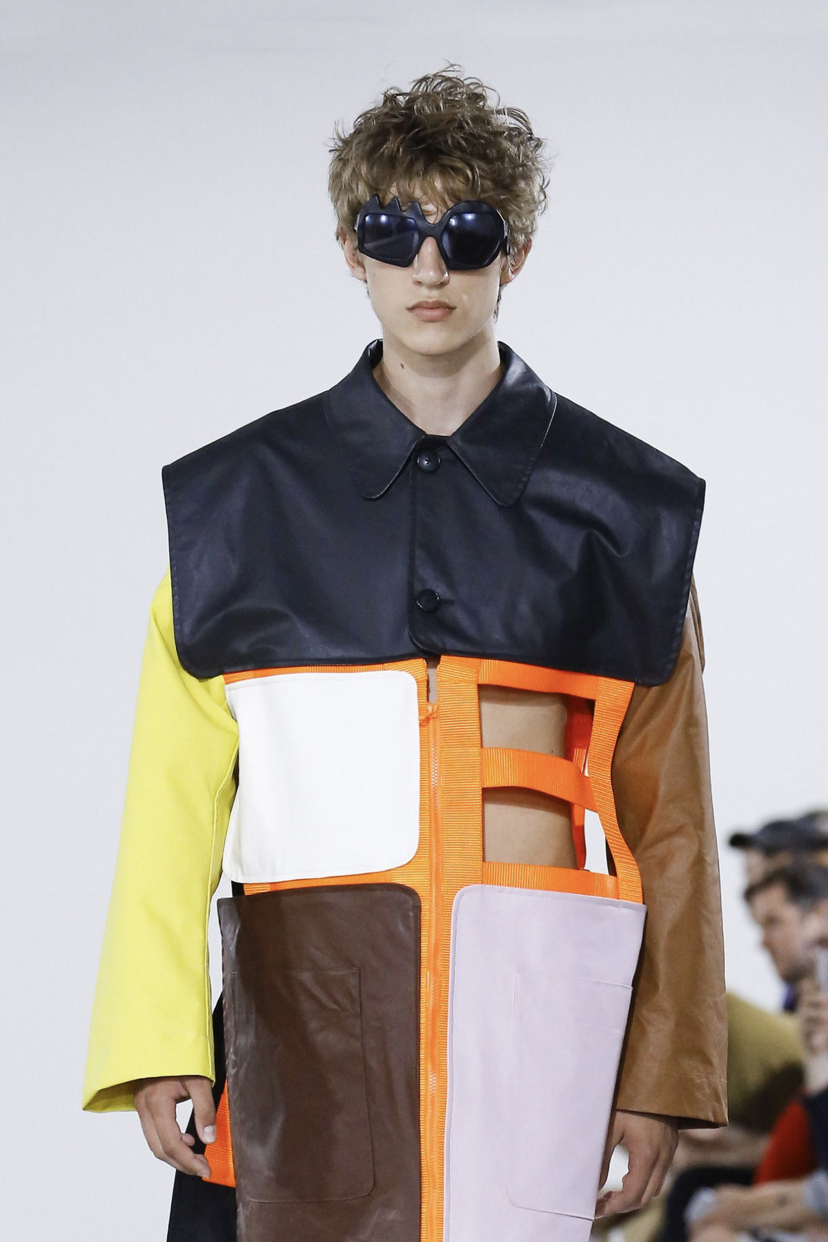 FAKBYFAK x Walter Van Beirendonck Couture sunglasses Lightning Sunglasses. Black Code: 09/11/01