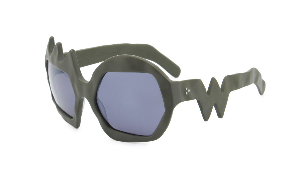 FAKBYFAK x Walter Van Beirendonck Couture sunglasses Lightning Sunglasses. Military Green Code: 09/11/04