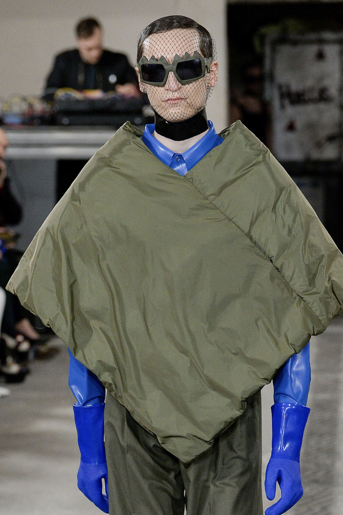 FAKBYFAK x Walter Van Beirendonck Couture sunglasses Bliksem Sunglasses. Military Green Code: 09/13/04