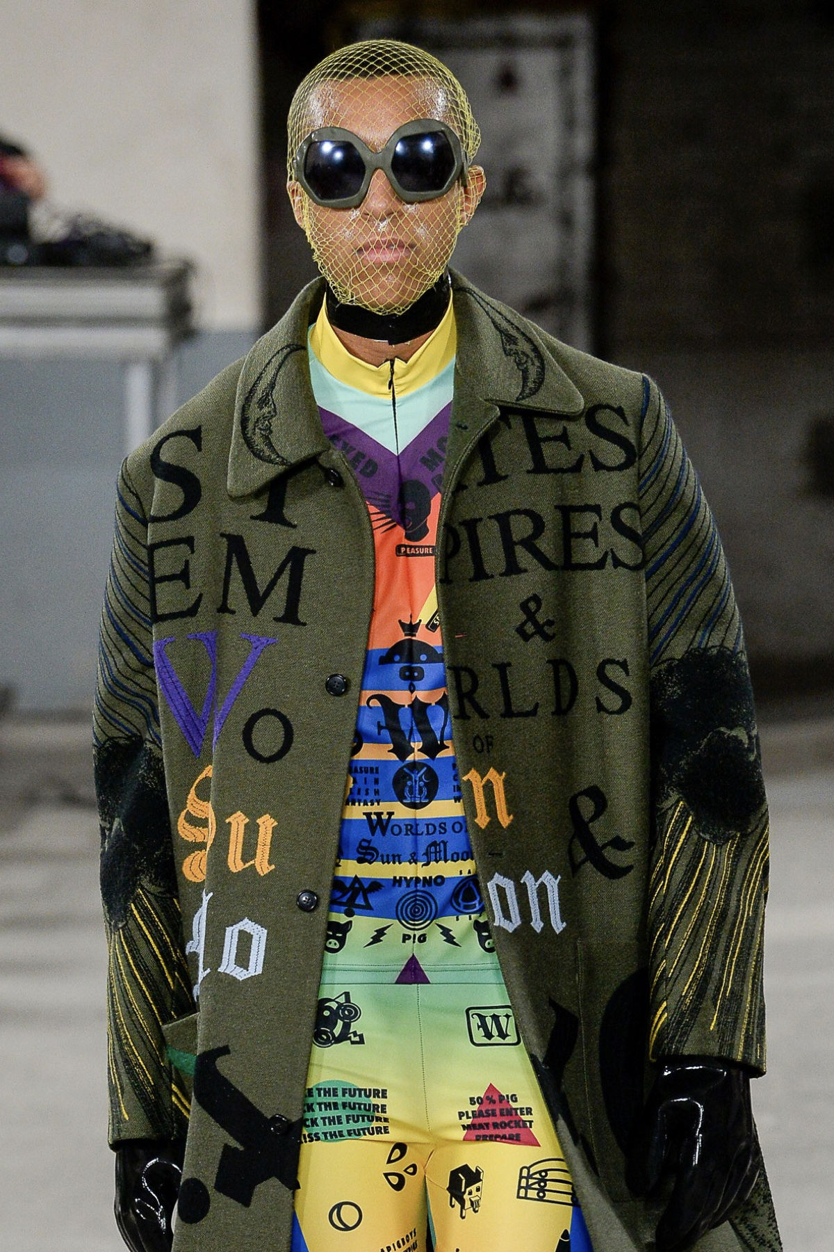 FAKBYFAK x Walter Van Beirendonck Couture sunglasses Donder Sunglasses. Military Green Code: 09/14/04